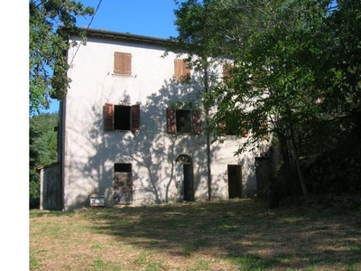 Rustico/Casale in vendita a Castel San Niccolò, Frazione Battifolle, Località Poggio di Vertelli 43
