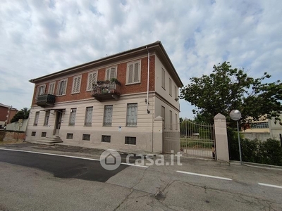 Palazzo in Vendita in Corso Venezia 130 a Asti