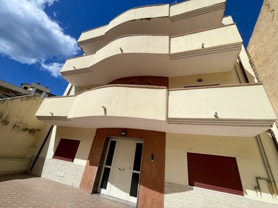 Stabile/Palazzo in vendita in via trabocchetto, Reggio Calabria