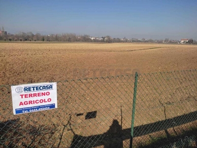 terreno agricolo in vendita a Vicenza