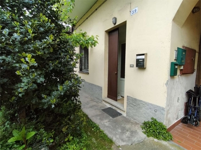 Trilocale in Via Cantoni, Castellanza, 1 bagno, 90 m² in vendita