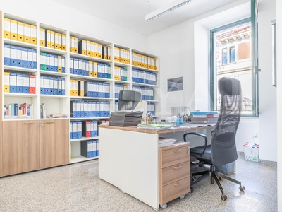 Ufficio / Studio in vendita a Monza - Zona: 5 . San Carlo, San Giuseppe, San Rocco