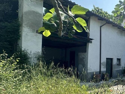Casa Indipendente in Colombarone, 32, Canneto Pavese (PV)