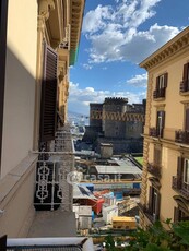 Appartamento in Vendita in Piazza Municipio 4 a Napoli