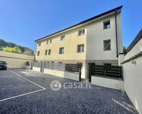 Appartamento in Vendita in Via Andrea del Sarto 10 a Firenze