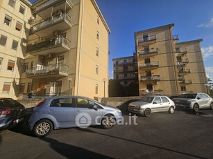 Appartamento in Vendita in Via Fratelli Bandiera 13 a Gravina di Catania