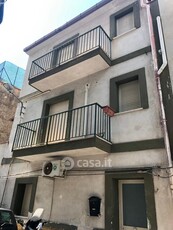 Appartamento in Vendita in Via Sacra 14 a Palermo