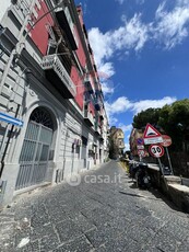 Appartamento in Vendita in Via San Eframo Vecchio 2 a Napoli