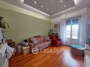 Appartamento in Vendita in Via Vittorio Locchi a Firenze