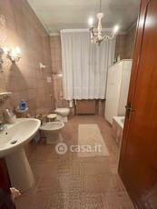 Casa Bi/Trifamiliare in Vendita in Via Piave a Campolongo Maggiore