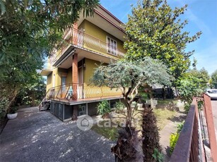 Casa Bi/Trifamiliare in Vendita in Via Torricello a San Giovanni Lupatoto