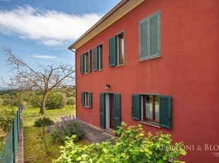 Casa Indipendente in Vendita ad Castiglione del Lago - 490000 Euro