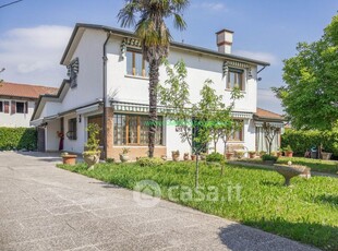 Casa indipendente in Vendita in Via G. Rossini a Salzano