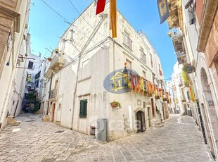 Casa indipendente in Vendita in Vico Pescina Angelini a Putignano