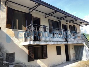 Casa singola in vendita in Strada Provinciale Santopadre-decime-casalina, Roccasecca