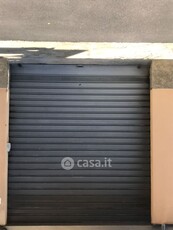 Garage/Posto auto in Vendita in Via Giovanni XXIII 51 a Genova