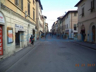 Negozio in affitto in Corso Italia, San Giovanni Valdarno