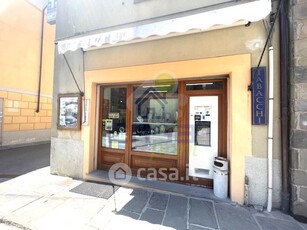 Negozio/Locale commerciale in Vendita in Via Ranuzio Marchetti a Berceto