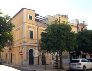 Palazzo in Vendita in Via Alcide De Gasperi 1 a Acquaviva delle Fonti