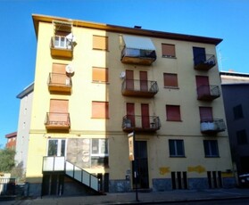 Quadrilocale in Via Vercelli 66, Novara, 1 bagno, 76 m², 3° piano