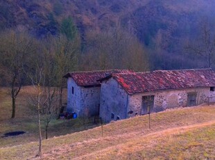 RUSTICO A TREVISO BRESCIANO - LAGO D'IDRO