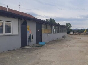 Vendita Capannone industriale, in zona ZONA INDUSTRIALE, IMOLA