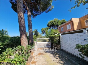 Villa in Vendita in Residence Prato degli Ulivi a Terrasini