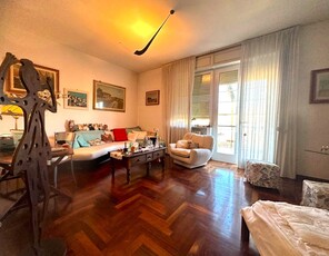 Appartamento in vendita a Cecina Livorno Centro