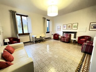 Appartamento in vendita a Firenze - Zona: 12 . Duomo, Oltrarno, Centro Storico, Santa Croce, S. Spirito, Giardino di Boboli