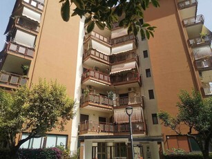 Appartamento in Via Sicilia 33, Pontecagnano Faiano, 5 locali, 2 bagni