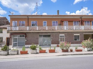 Casa 5 locali di 319 m² in Migliaro