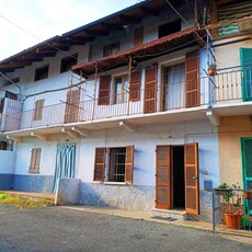 Casa indipendente in Borgata Baima, San Carlo Canavese, 5 locali
