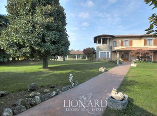 Dimora di lusso in vendita nelle vicinanze del Lago d'Iseo