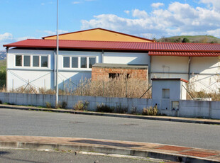 magazzino-laboratorio in vendita a Volterra