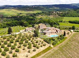 Rustico / Casale in vendita a Castellina in Chianti