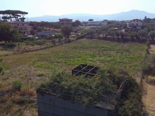 Terreno edificabile in vendita a Palombara Sabina
