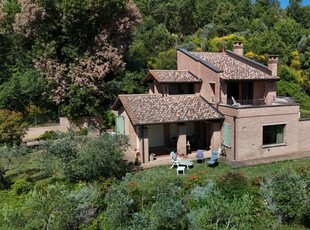 Villa a Bettona, 3 locali, 2 bagni, giardino privato, 130 m²