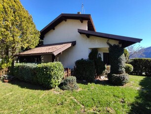 Villa a schiera in vendita a Cerano D'Intelvi