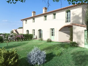 Villa a Schiera in vendita a Certaldo