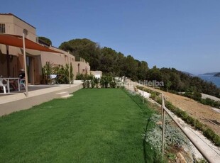 Villa a schiera in vendita a Marciana