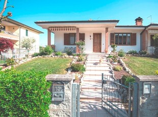 Villa a schiera in vendita a San Giorgio Piacentino