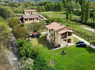 Villa Bifamiliare in vendita a Nocera Umbra