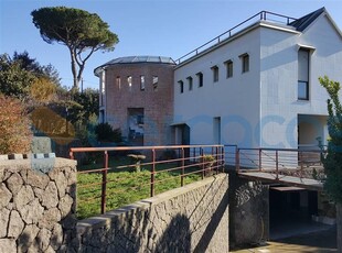 Villa in ottime condizioni in vendita a Grottaferrata