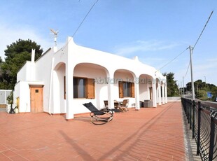 Villa in vendita a Castrignano Del Capo