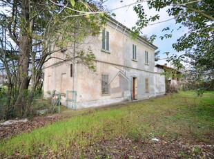 Villa in vendita a Forli'