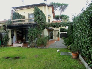 Villa in vendita a Forte dei Marmi