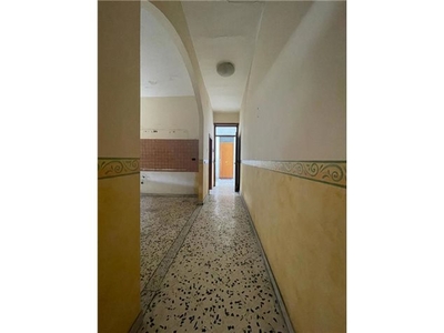 Appartamento in Via Fiano, Nocera Inferiore (SA)