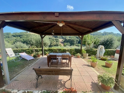 Casa indipendente con giardino a San Giacomo degli Schiavoni