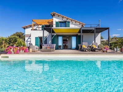 Villa Luxury Sunshine Alghero, con piscina vista mare