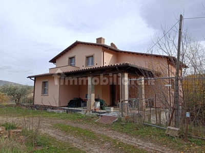 Villa nuova a San Severino Marche - Villa ristrutturata San Severino Marche